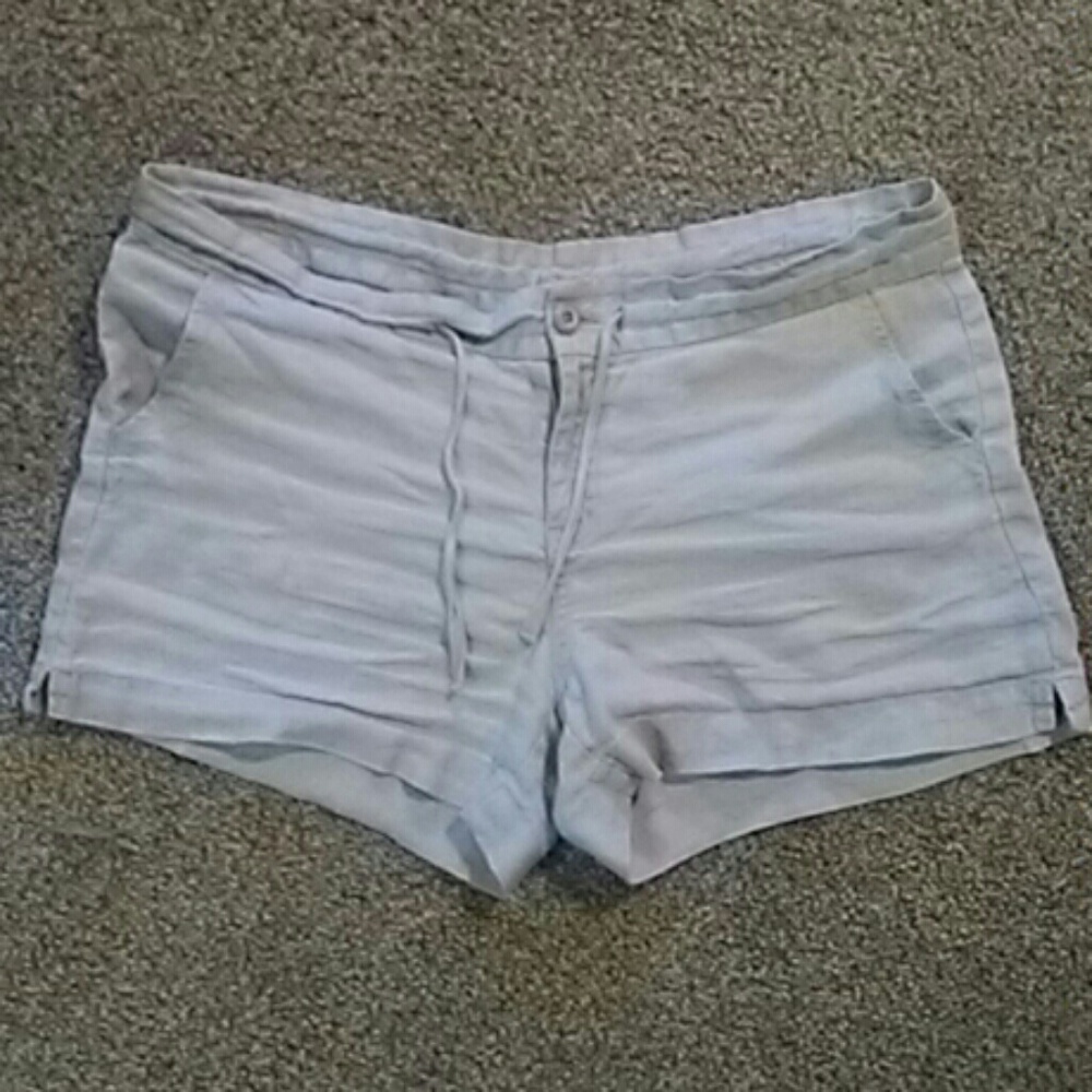Linen shorts